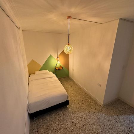 Rustik House Ξενοδοχείο Μεντεγίν Εξωτερικό φωτογραφία
