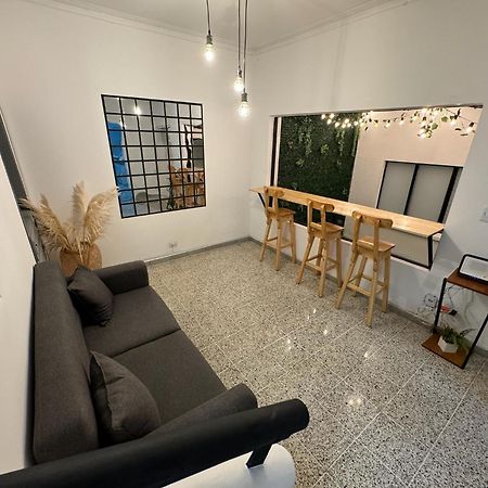 Rustik House Ξενοδοχείο Μεντεγίν Εξωτερικό φωτογραφία